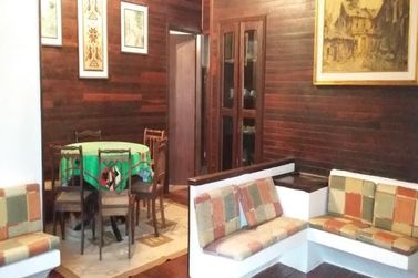 Ch&aacute;cara &agrave; venda - 2160m&sup2; - Jardim dos Pinheiros