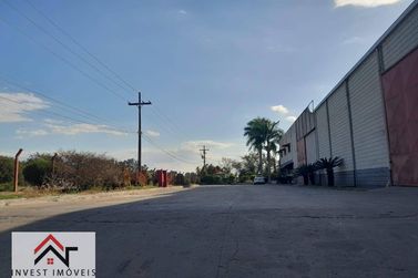Sal&atilde;o Comercial para alugar - 1600m&sup2; - Guaxinduva