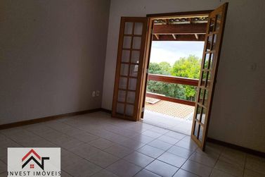 Casa para alugar - 184m&sup2; - Jardim Jaragu&aacute;
