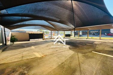 Sal&atilde;o Comercial para alugar - 360m&sup2; - Recreio Estoril