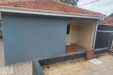 Casa para alugar - 160m&sup2; - CENTRO
