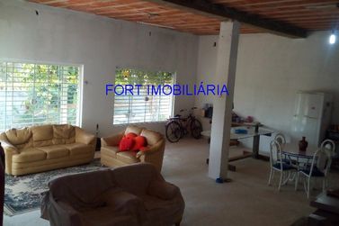 Casa &agrave; venda - 210m&sup2; - CAMPOS DE ATIBAIA