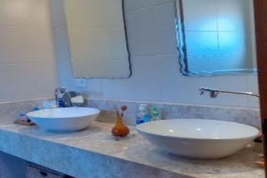 Casa &agrave; venda - 200m&sup2; - Jardim dos Pinheiros