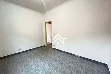 Casa &agrave; venda - 160m&sup2; - Jardim dos Pinheiros