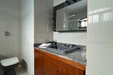Casa para alugar - 350m&sup2; - Rio Abaixo