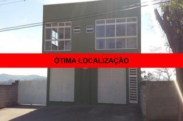 Sal&atilde;o Comercial para alugar - 688m&sup2; - Centro