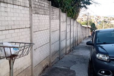 Ch&aacute;cara &agrave; venda - 100m&sup2; - JARDIM IMPERIAL