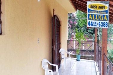 Casa &agrave; venda - 300m&sup2; - ALVIN&Oacute;POLIS