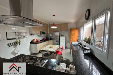 Casa &agrave; venda - 250m&sup2; - Jardim Paulista