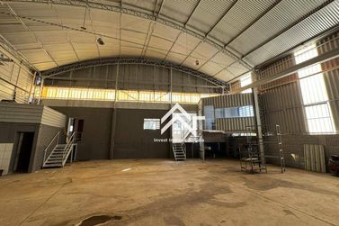 Sal&atilde;o Comercial &agrave; venda - 2127m&sup2; - Jardim dos Pinheiros