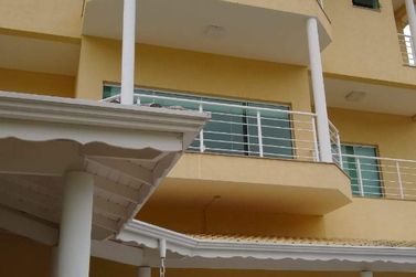 Casa &agrave; venda - 447m&sup2; - CONDOMINIO AGUA VERDE