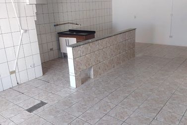 Sal&atilde;o Comercial para alugar - 50m&sup2; - ALVIN&Oacute;POLIS