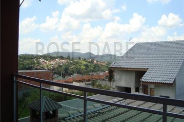 Casa &agrave; venda - 300m&sup2; - NOVA CEREJEIRA
