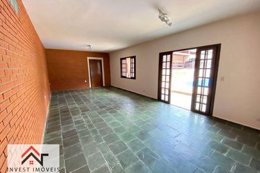 Casa &agrave; venda - 297m&sup2; - Jardim S&atilde;o Nicolau