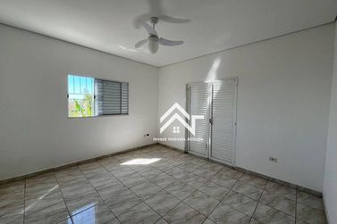 Casa &agrave; venda - 155m&sup2; - Nova Atibaia