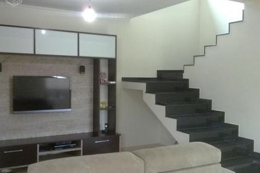 Casa &agrave; venda - 360m&sup2; - Jardim dos Pinheiros
