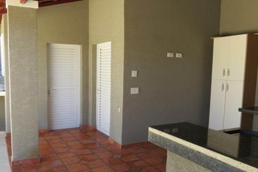 Casa &agrave; venda - 210m&sup2; - Atibaia Jardim