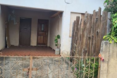 Casa &agrave; venda - ALVIN&Oacute;POLIS
