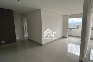 Apartamento &agrave; venda - 65m&sup2; - Centro
