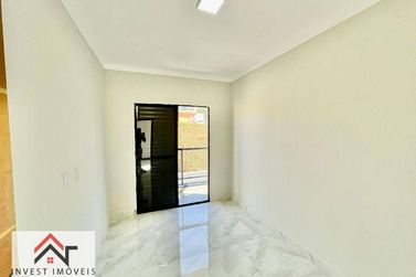 Casa &agrave; venda - 142m&sup2; - Loteamento Vale Das Flores