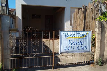 Casa &agrave; venda - ALVIN&Oacute;POLIS