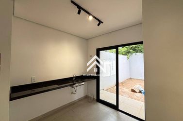 Casa &agrave; venda - 100m&sup2; - Jardim Est&acirc;ncia Brasil