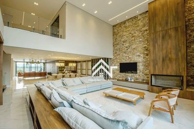 Casa &agrave; venda - 1100m&sup2; - Cachoeira Abaixo