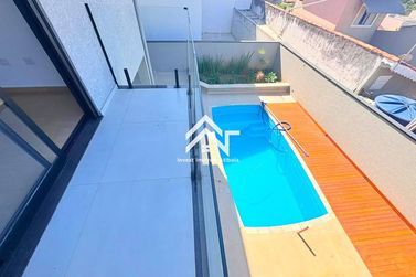 Casa &agrave; venda - 153m&sup2; - Jardim Jaragu&aacute;