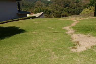 Terreno &agrave; venda - 360m&sup2; - condominio saua l