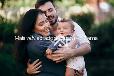 Terreno &agrave; venda - 300m&sup2; - Vale do Sol