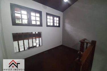 Casa para alugar - 211m&sup2; - Jardim do Lago