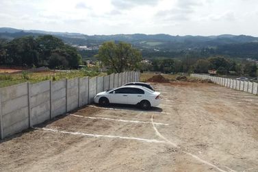 Terreno &agrave; venda - 852m&sup2; - CENTRO