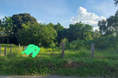 Terreno &agrave; venda - 987m&sup2; - ITAPETINGA