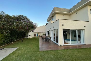 Sobrado &agrave; venda - CONDOM&Iacute;NIO PARQUE DAS GAR&Ccedil;AS II