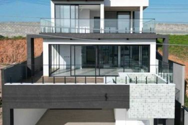 Sobrado &agrave; venda - 346m&sup2; - Residencial Green Village