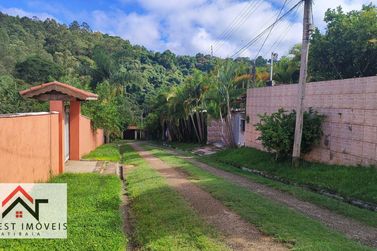 Ch&aacute;cara &agrave; venda - 1000m&sup2; - Port&atilde;o