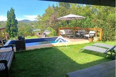 Casa para alugar - 247m&sup2; - Portal dos Nobres