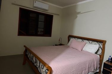 Casa &agrave; venda - 100m&sup2; - Alvin&oacute;polis