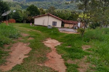 Terreno &agrave; venda - 3525m&sup2; - RIBEIR&Atilde;O DOS PORCOS