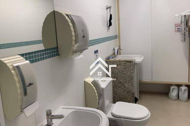 Sobrado &agrave; venda - 370m&sup2; - Jardim Brasil