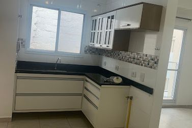 Apartamento para alugar - 70m&sup2; - Vila Giglio