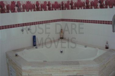 Casa &agrave; venda - 300m&sup2; - NOVA CEREJEIRA