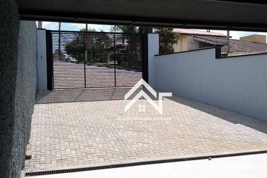 Casa &agrave; venda - 235m&sup2; - Jardim Jaragu&aacute;