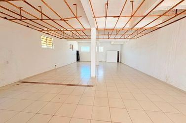 Sal&atilde;o Comercial para alugar - 220m&sup2; - Jardim Imperial