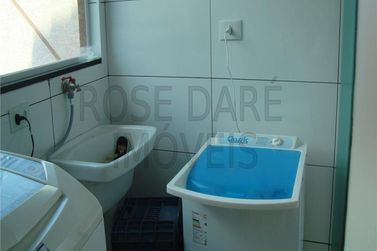 Casa &agrave; venda - 300m&sup2; - NOVA CEREJEIRA