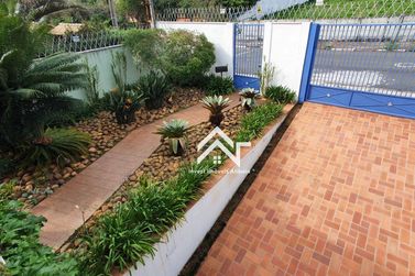 Casa &agrave; venda - 250m&sup2; - Jardim Paulista