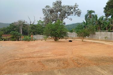 Ch&aacute;cara &agrave; venda - Cachoeira