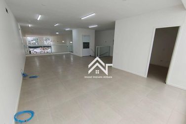Sal&atilde;o Comercial para alugar - 224m&sup2; - Centro