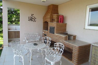 Casa &agrave; venda - 357m&sup2; - CONDOM&Iacute;NIO SERRA DA ESTRELA