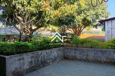 Ch&aacute;cara &agrave; venda - 800m&sup2; - S&iacute;tio Santa F&eacute;